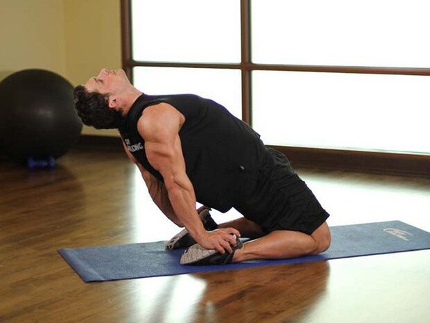 Еркек пенисін үлкейтуге көмектесетін таңғы жаттығу